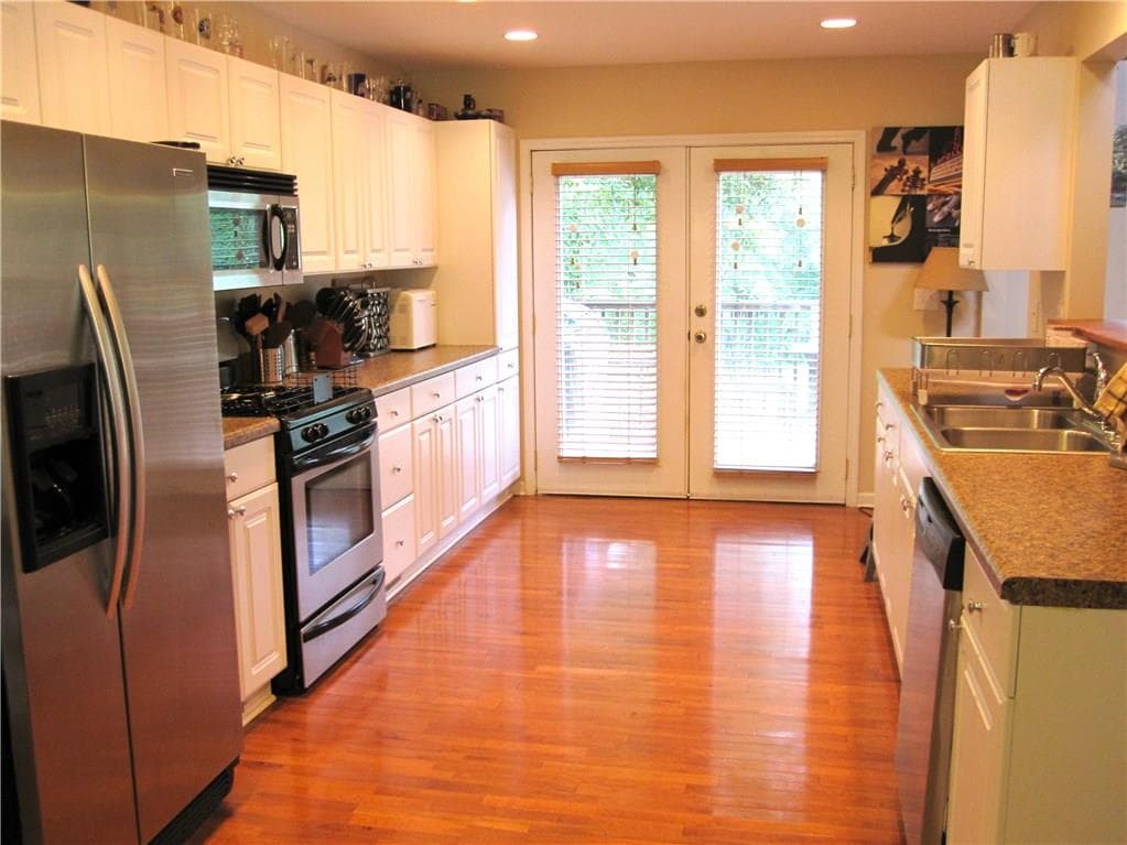 210 Castleair Drive, Kennesaw, GA 30144 — most recent listing photo