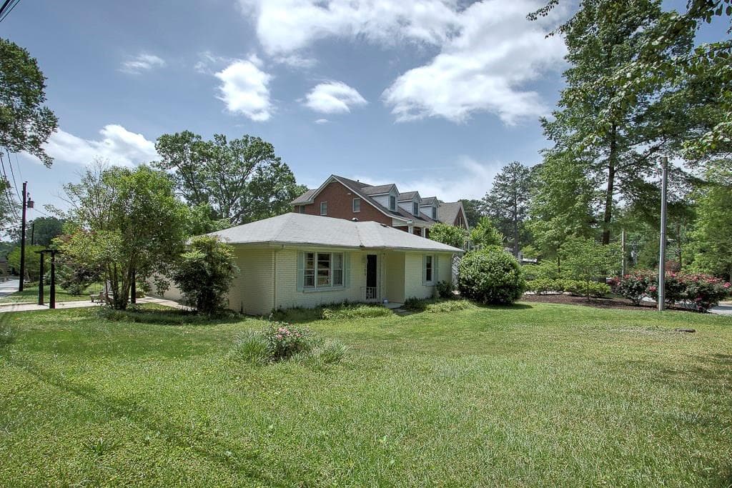 1109 Standard Drive, Brookhaven, GA 30319 — most recent listing photo