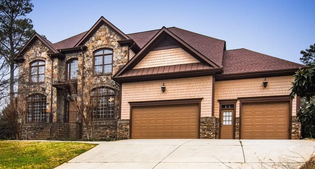 3706 Lakeview Drive, Tucker, GA 30084 — most recent listing photo