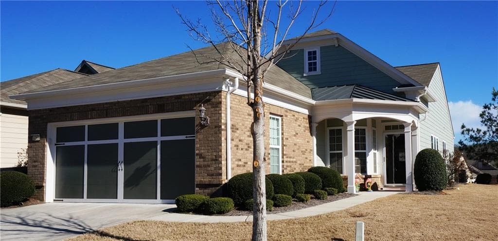 6253 GREENSTONE Circle, Hoschton, GA 30548 — most recent listing photo
