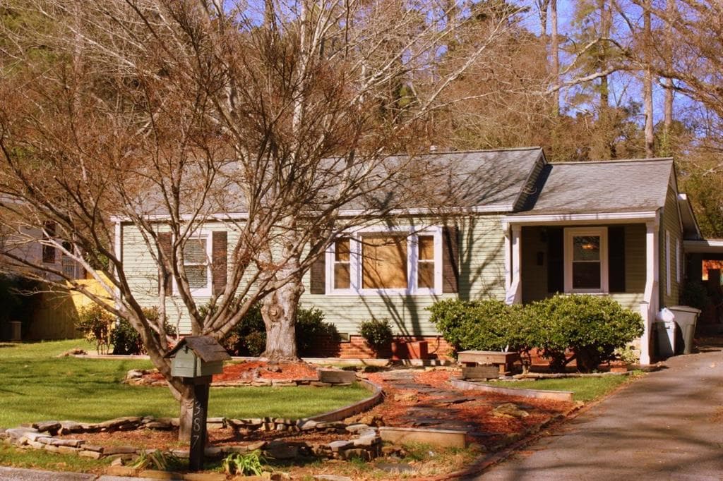 387 Seminole Drive, Marietta, GA 30060 — most recent listing photo