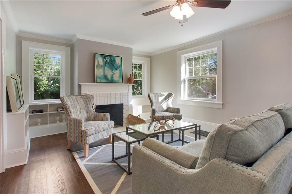 3 bedroom, 2,126 sq ft single family residence sold at 216 E Wesley Road, Atlanta, GA 30305