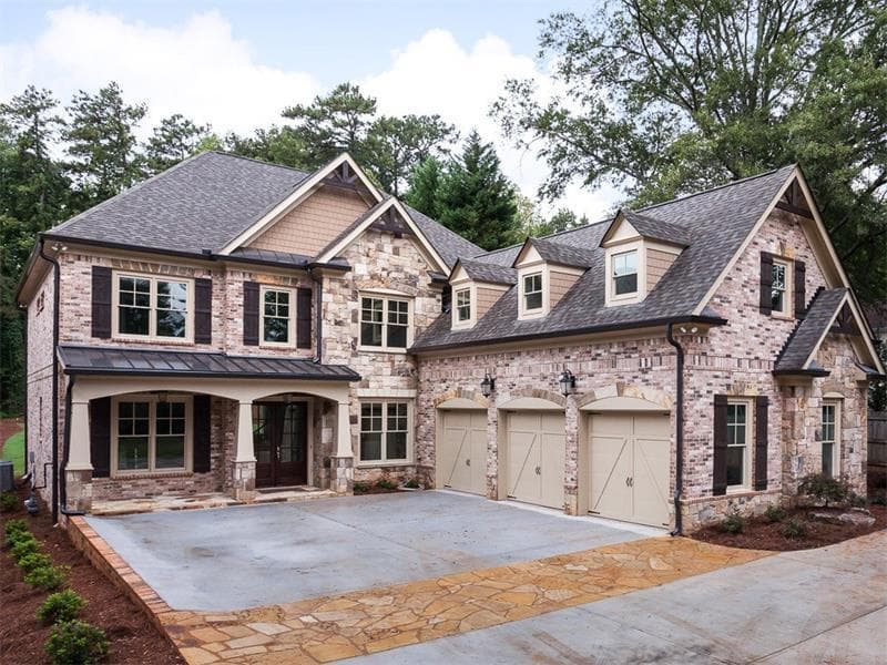 6 bedroom, 4,700 sq ft single family residence sold at 3116 Mabry Road, Atlanta, GA 30319