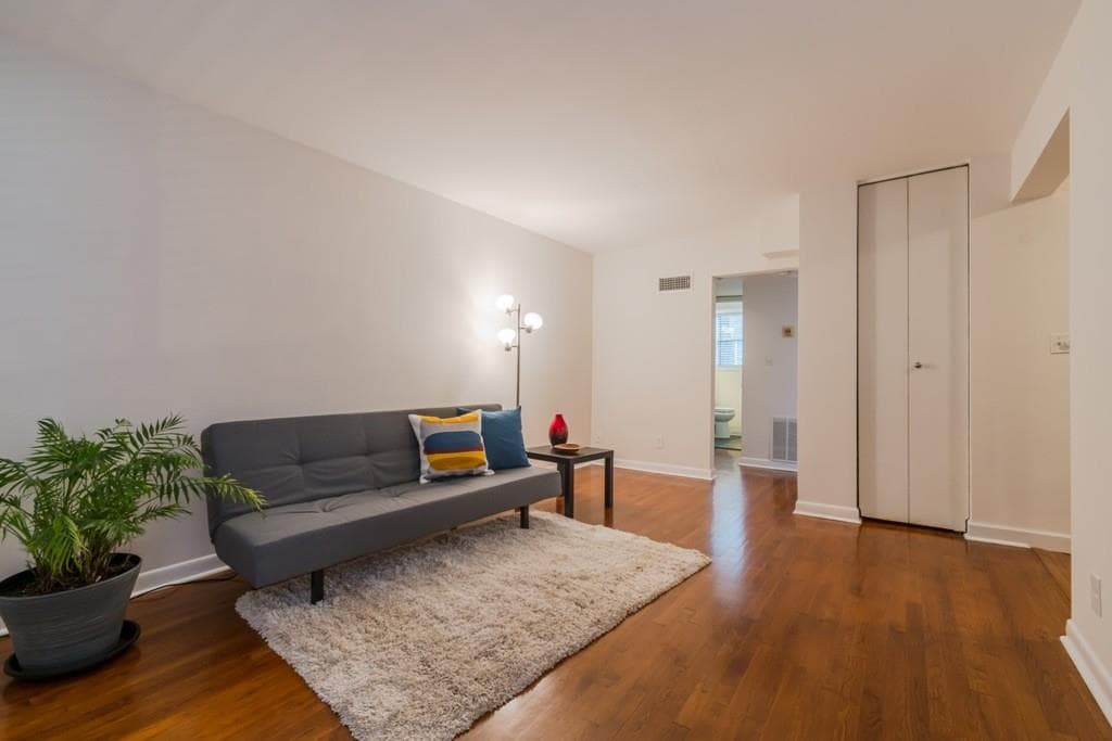 1 bedroom, 640 sq ft condominium sold at 1284 Piedmont Avenue 3, Atlanta, GA 30309