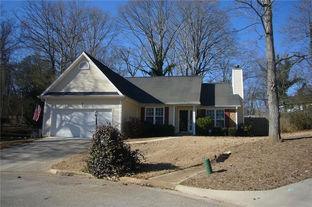 895 Charleston Courts, Gainesville, GA 30501 — most recent listing photo