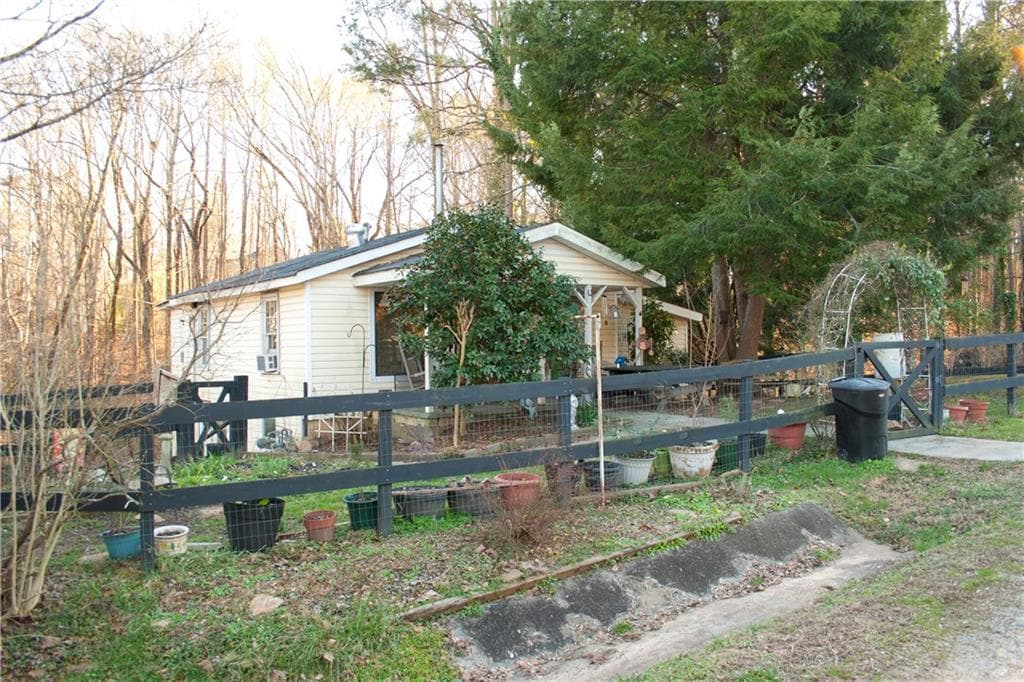 8450 Knox Bridge Highway, Canton, GA 30114 — most recent listing photo