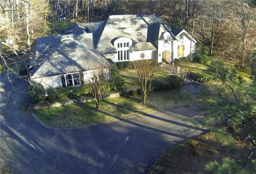 4 bedroom single family residence sold at 3565 Rembrandt Road, Atlanta, GA 30327