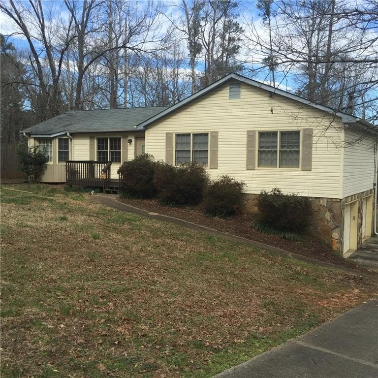 215 Sabrina Court, Woodstock, GA 30188 — most recent listing photo