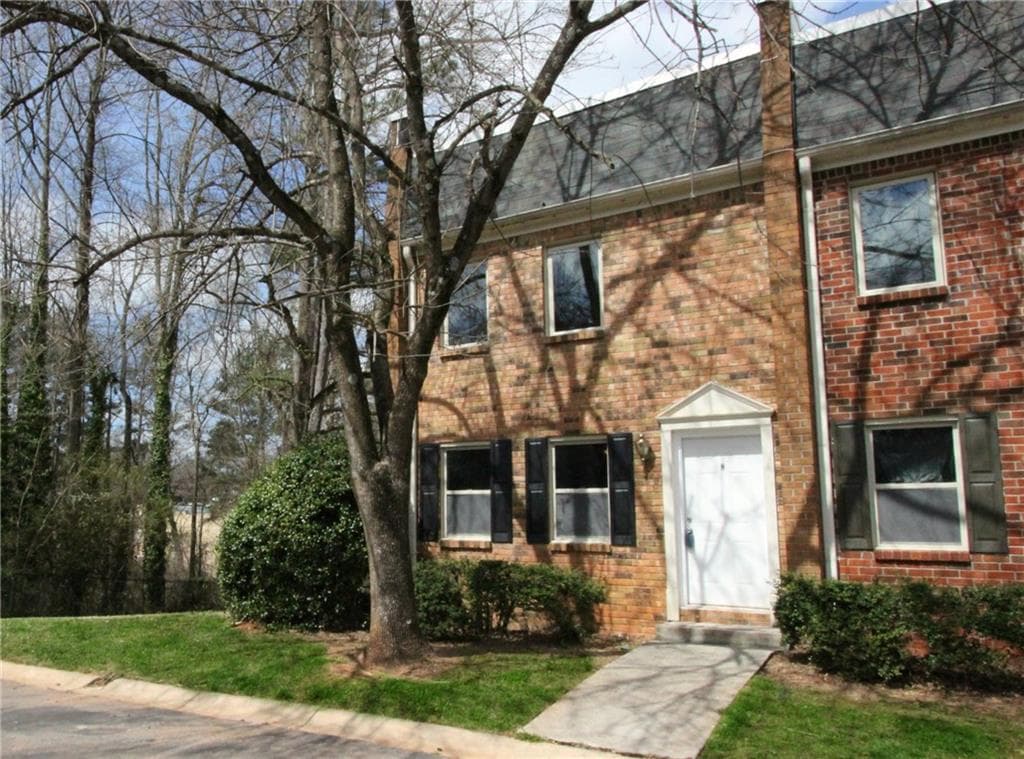 2 bedroom townhouse sold at 265 Winding River Drive H, Sandy Springs, GA 30350