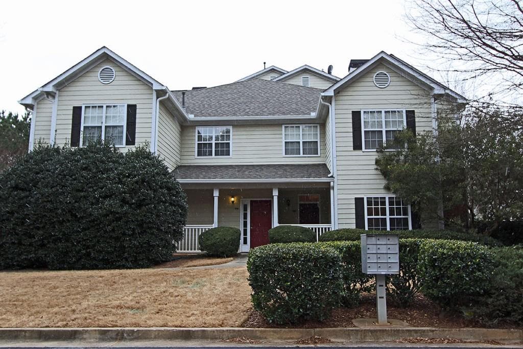 711 Spring Heights Lane 711, Smyrna, GA 30080 — most recent listing photo