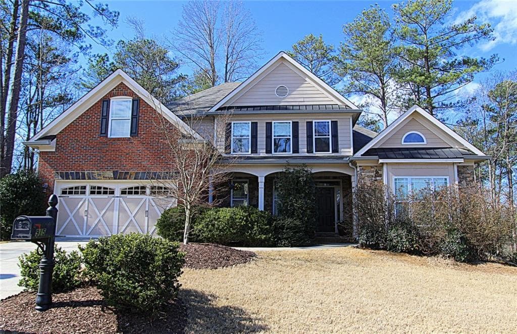 915 CRANBERRY Trail, Roswell, GA 30076 — most recent listing photo