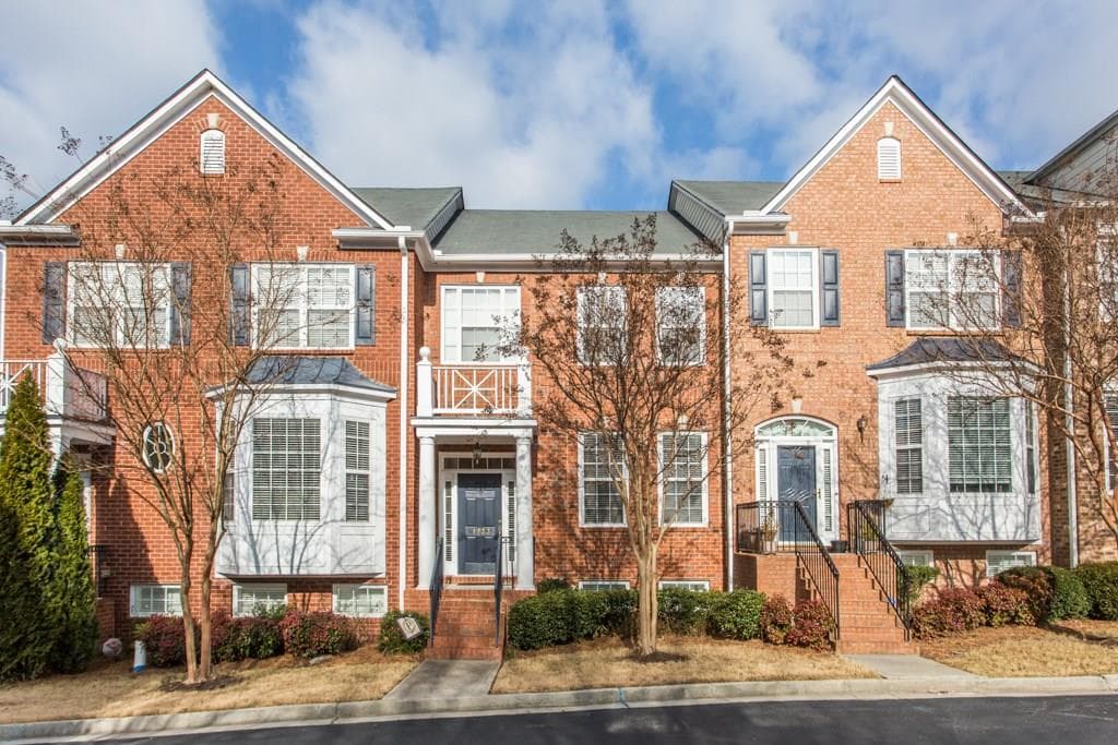 1733 Highlands View, Smyrna, GA 30082 — most recent listing photo