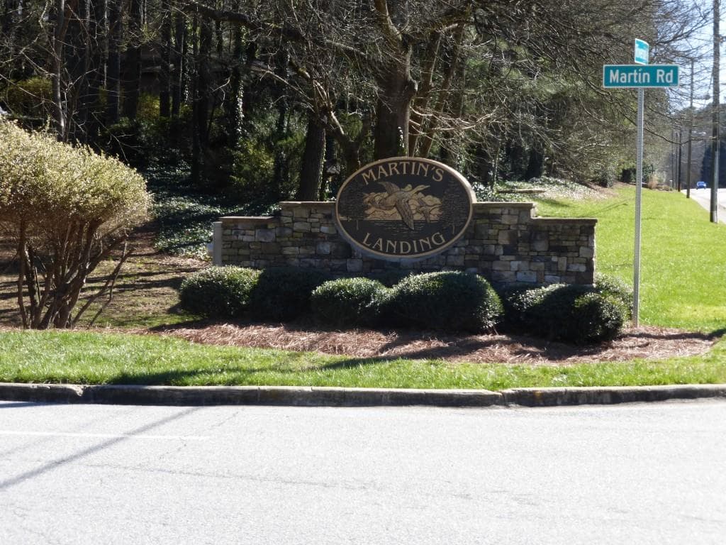single family residence sold at 160 Buckthorn Court, Roswell, GA 30076