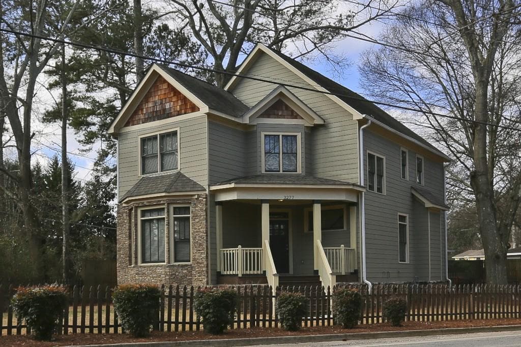 3277 Rockbridge Road, Avondale Estates, GA 30002 — most recent listing photo