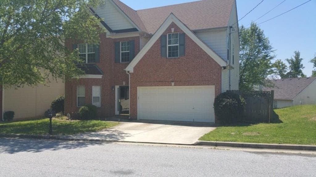 3807 Walnut Path, Lithonia, GA 30038 — most recent listing photo