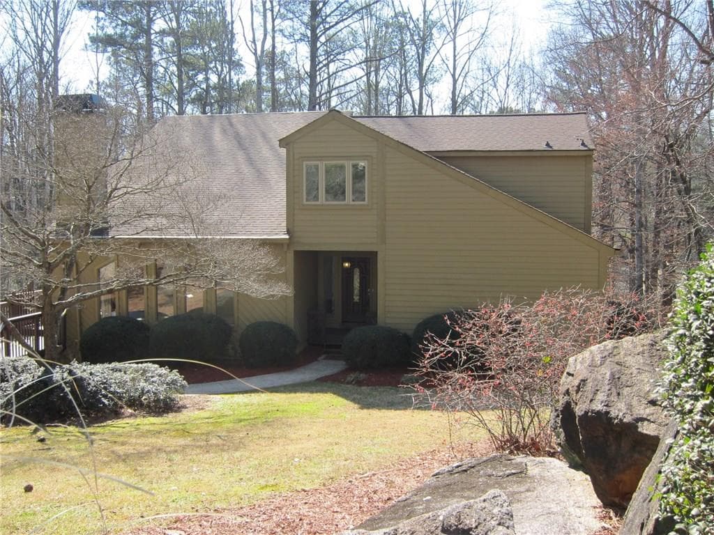 2412 SPRING LAKE Drive, Marietta, GA 30062 — most recent listing photo