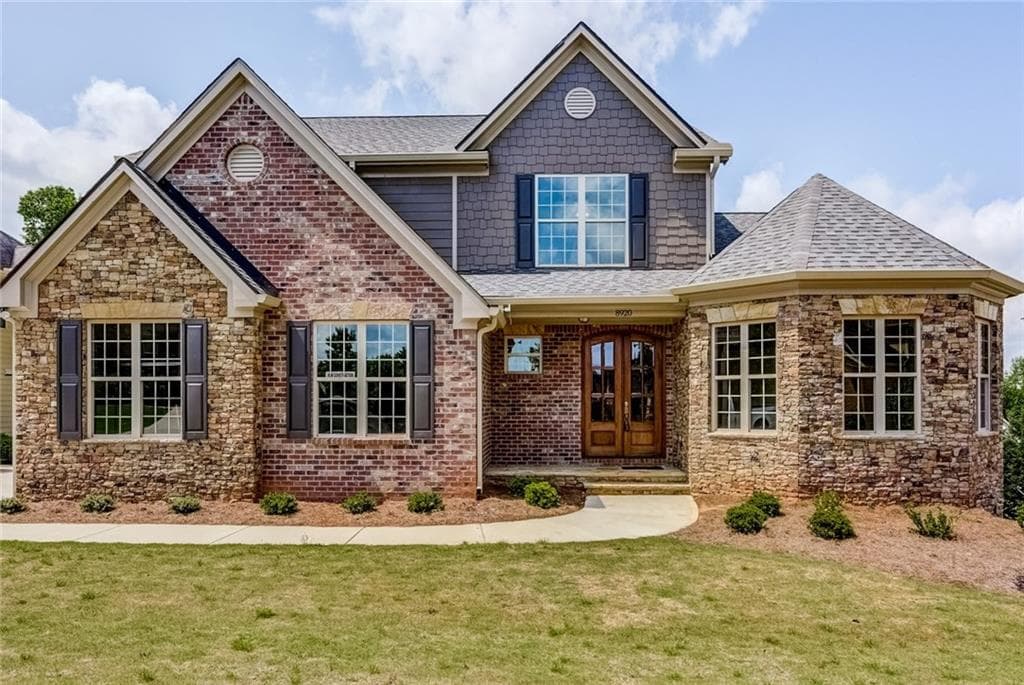 8920 Maple Run Trail, Gainesville, GA 30506 — most recent listing photo
