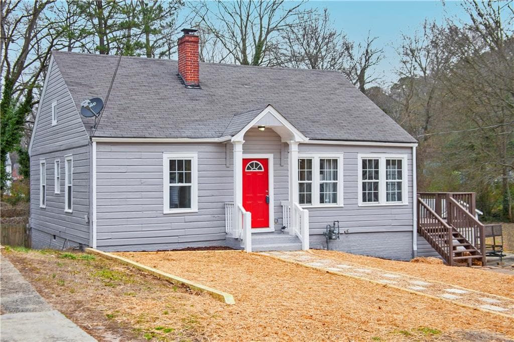3 bedroom, 1,404 sq ft single family residence sold at 1375 Richland Road, Atlanta, GA 30310