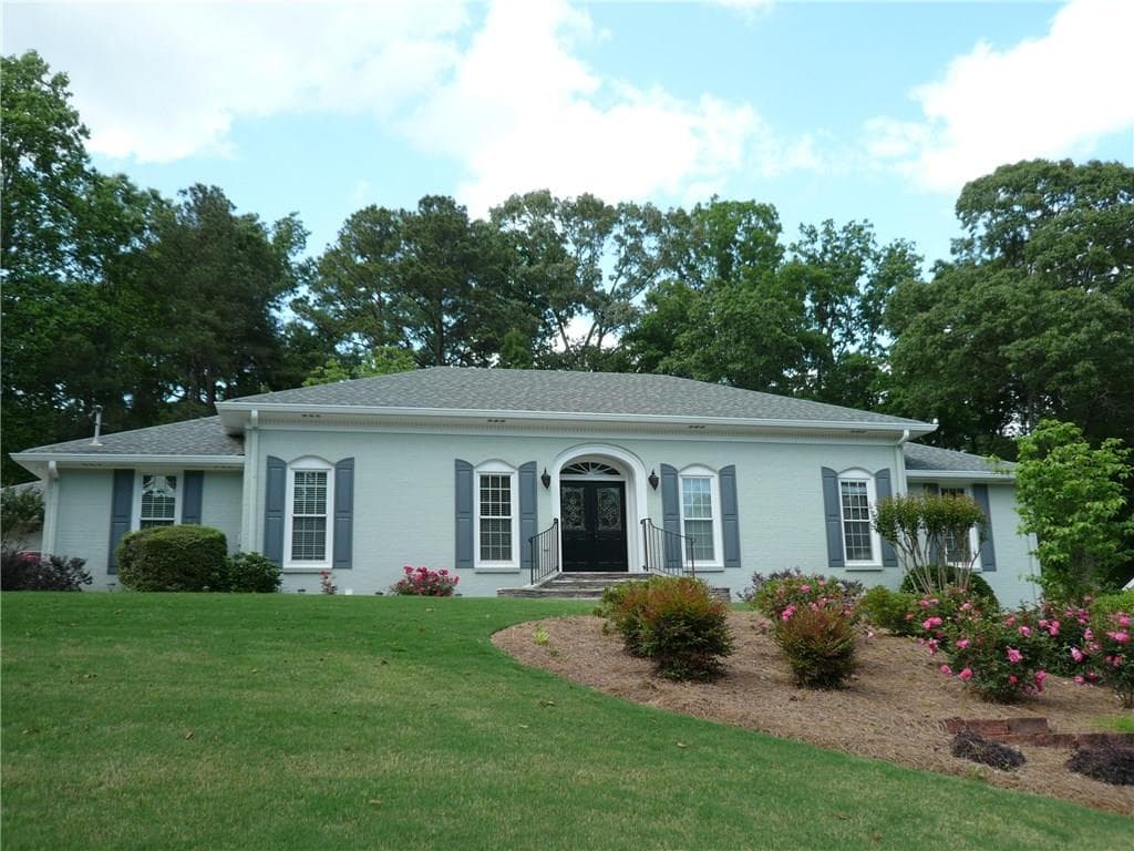 5676 Queensborough Drive, Dunwoody, GA 30338 — most recent listing photo