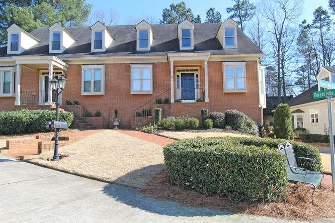6121 Forest Hills Place 6121, Peachtree Corners, GA 30092 — most recent listing photo