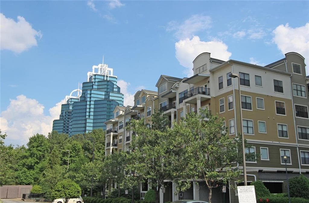 799 Hammond Drive 127, Atlanta, GA 30328 — most recent listing photo