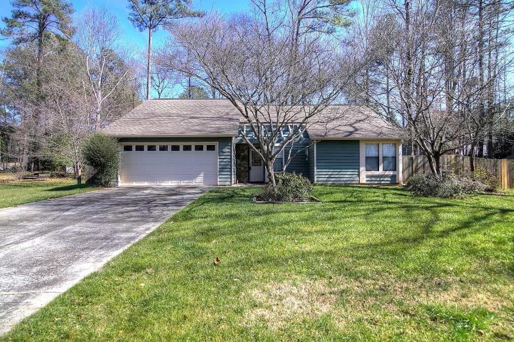 895 Laurel Mill Drive, Roswell, GA 30076 — most recent listing photo