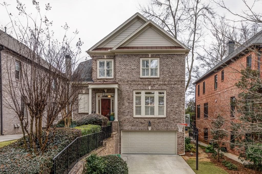 1017 Pine Grove Avenue, Brookhaven, GA 30319 — most recent listing photo