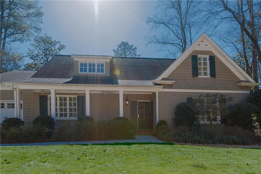 4 bedroom, 3,084 sq ft single family residence sold at 439 Brookfield Drive, Atlanta, GA 30342