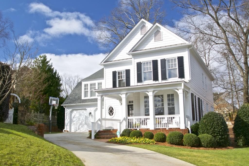 2130 Spring Hill Court, Smyrna, GA 30080 — most recent listing photo