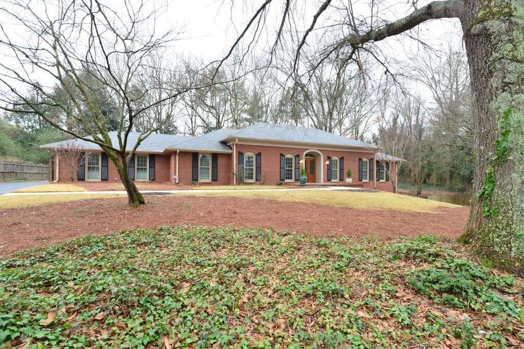 9710 Roberts Drive, Sandy Springs, GA 30350 — most recent listing photo