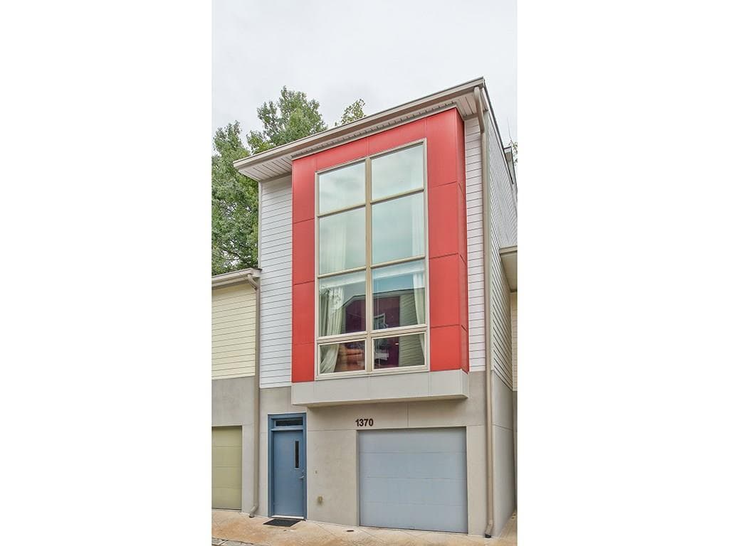 2 bedroom, 1,529 sq ft townhouse sold at 1370 Rietveld Row, Atlanta, GA 30318