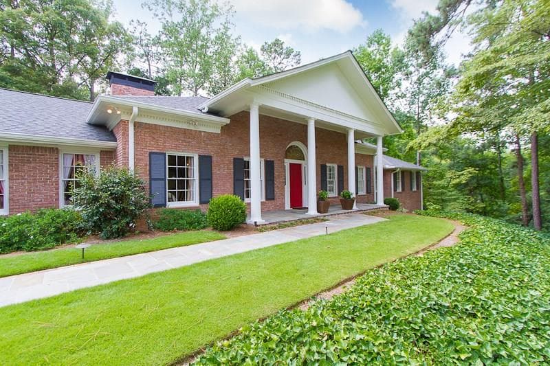4 bedroom single family residence sold at 4588 Tall Pines Drive, Atlanta, GA 30327