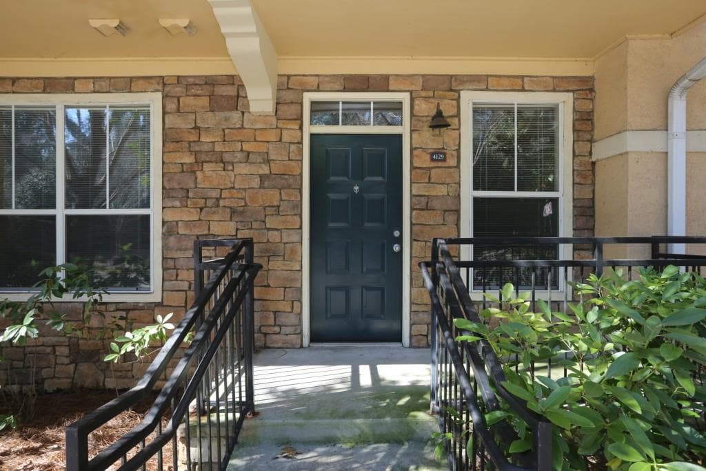 1 bedroom, 648 sq ft condominium sold at 10 Perimeter Summit Boulevard 4129, Brookhaven, GA 30319