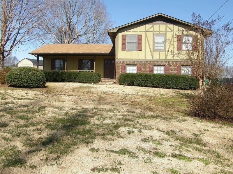 2540 Windwood Court, Dunwoody, GA 30360 — most recent listing photo