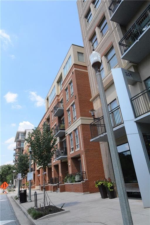 201 W Ponce De Leon Avenue 25, Decatur, GA 30030 — most recent listing photo