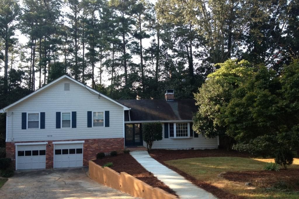 1379 Dellinger Court, Marietta, GA 30062 — most recent listing photo