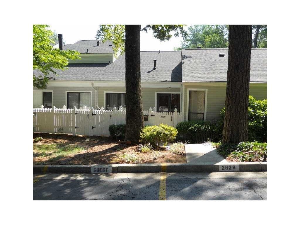 2629 Meadowlawn Drive 2629, Marietta, GA 30067 — most recent listing photo