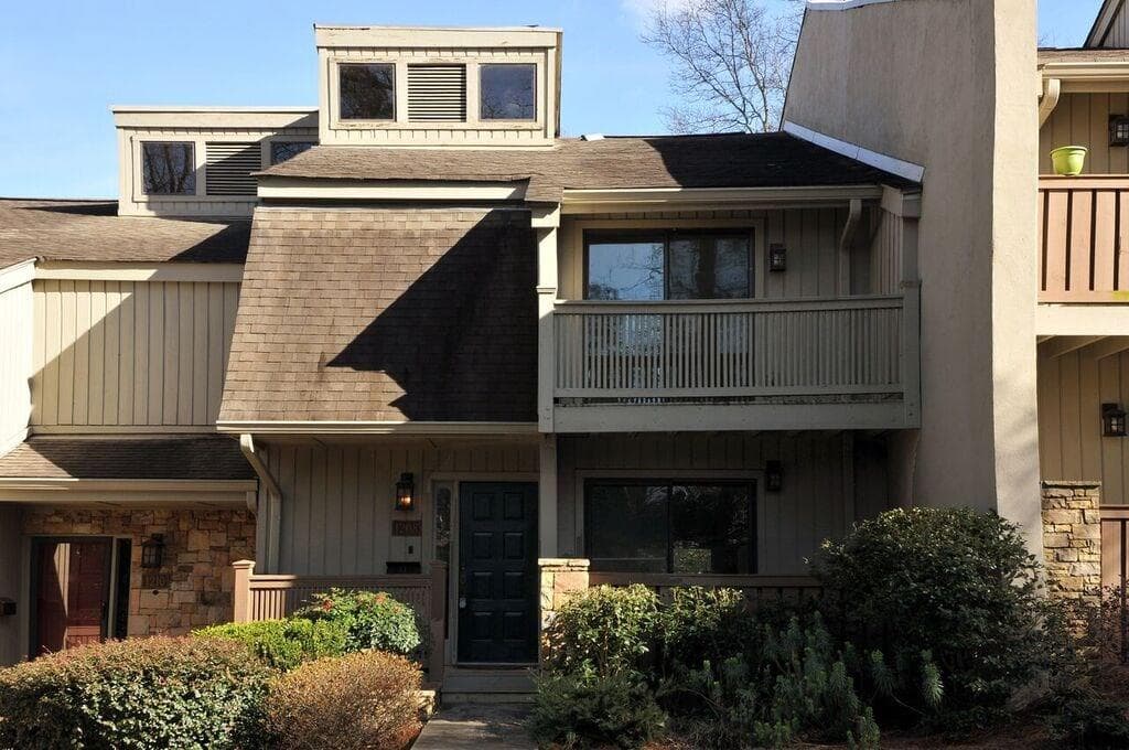 1208 Druid Knoll Drive, Brookhaven, GA 30319 — most recent listing photo