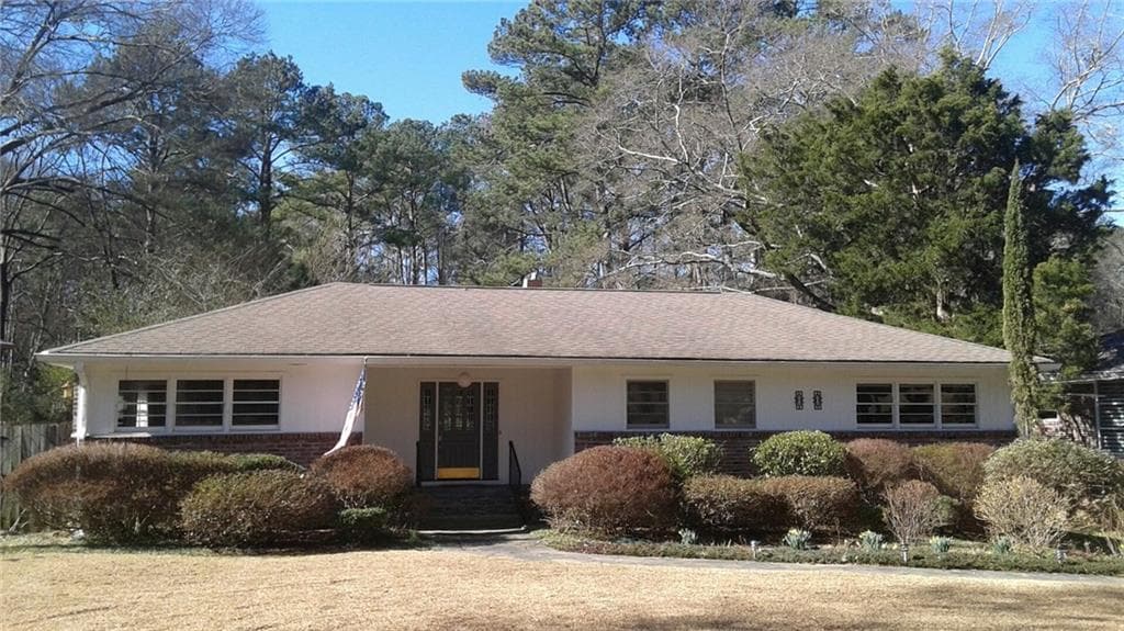 3 bedroom, 1,953 sq ft single family residence sold at 1970 Lenox Road, Atlanta, GA 30306