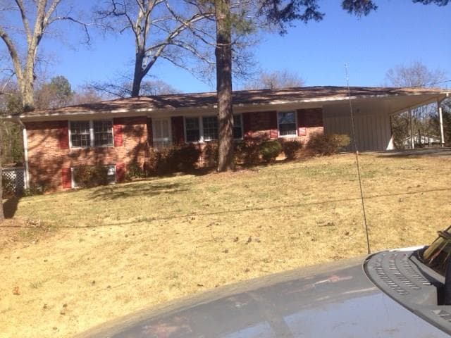3 bedroom, 1,538 sq ft single family residence sold at 1713 Kimberly Drive, Marietta, GA 30008