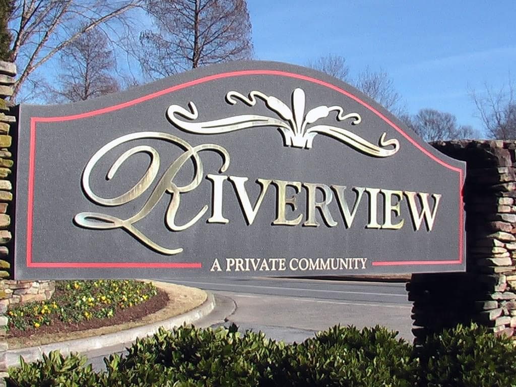 1201 Riverview Drive, Marietta, GA 30067 — most recent listing photo