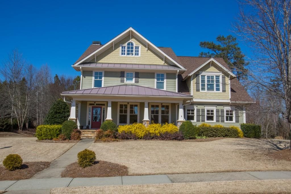 6 bedroom, 5,282 sq ft single family residence sold at 401 N Cascades Circle, Canton, GA 30114