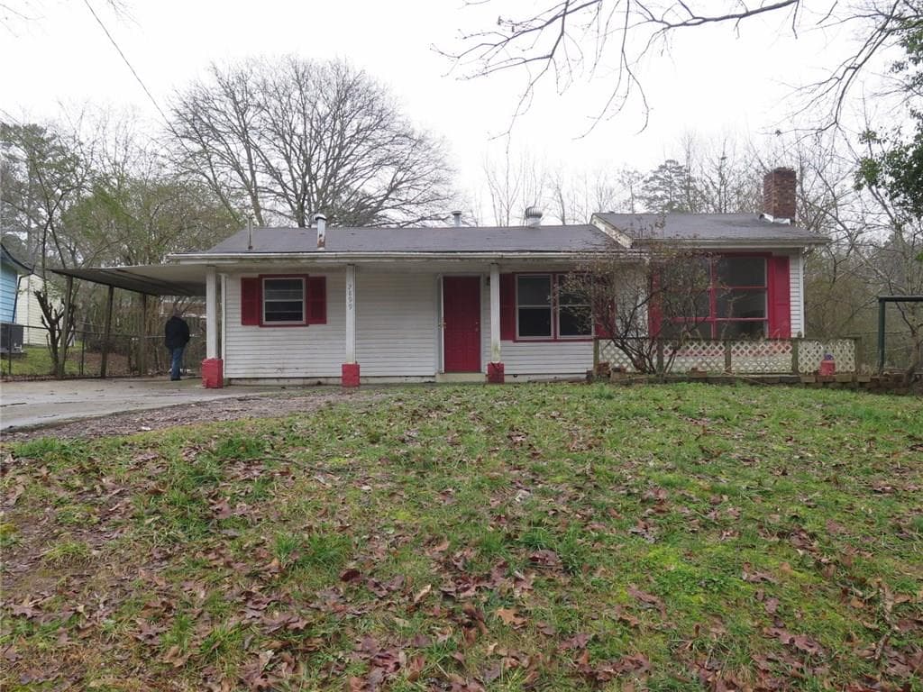 3 bedroom, 960 sq ft single family residence sold at 2899 Hall Drive, Smyrna, GA 30082