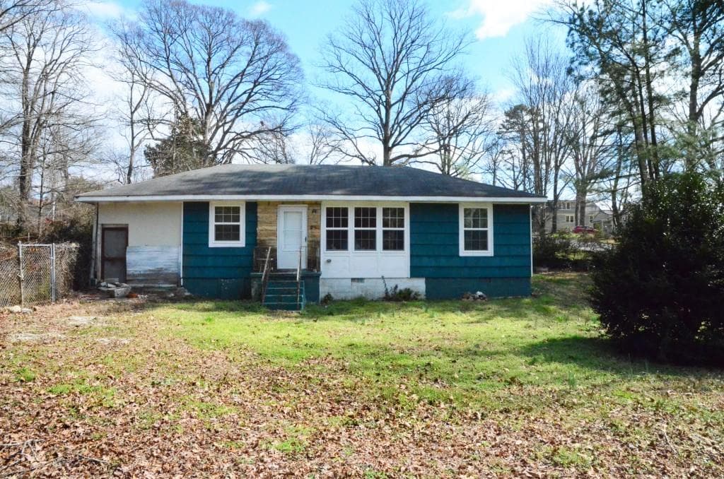 2 bedroom, 1,000 sq ft single family residence sold at 1966 4th Street, Atlanta, GA 30341