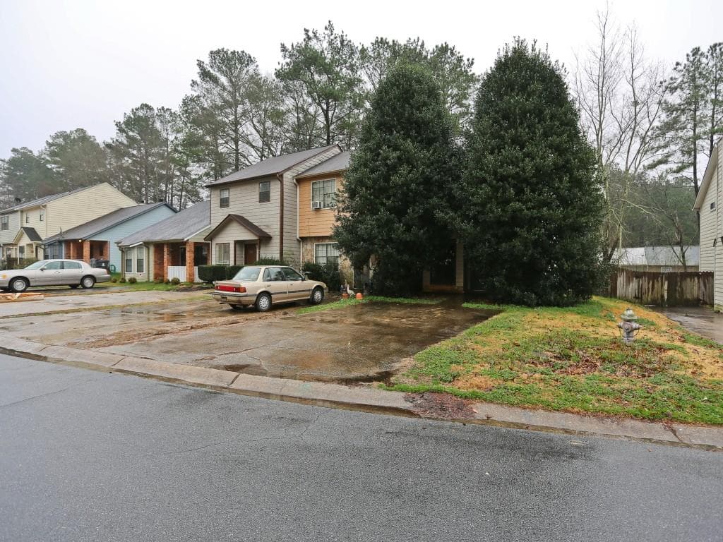 2559 Sweetridge Court 2559, Lithia Springs, GA 30122 — most recent listing photo