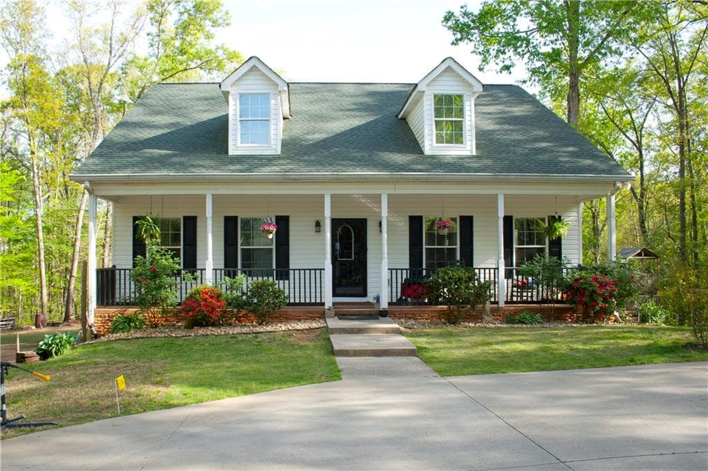926 Avery Road, Canton, GA 30115 — most recent listing photo