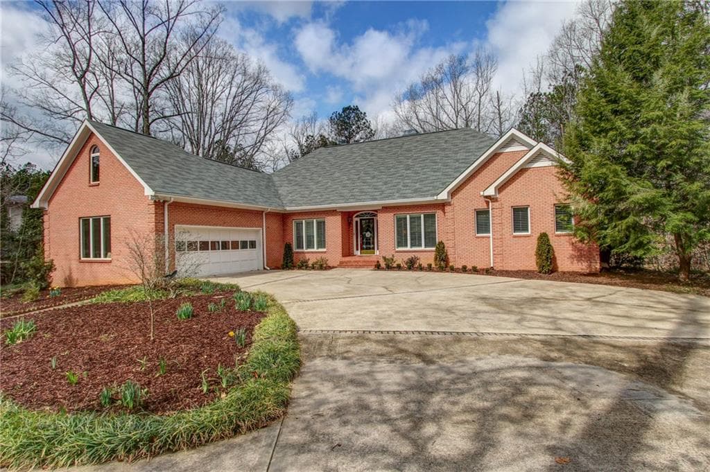 5910 Wills Lake Road, Cumming, GA 30040 — most recent listing photo
