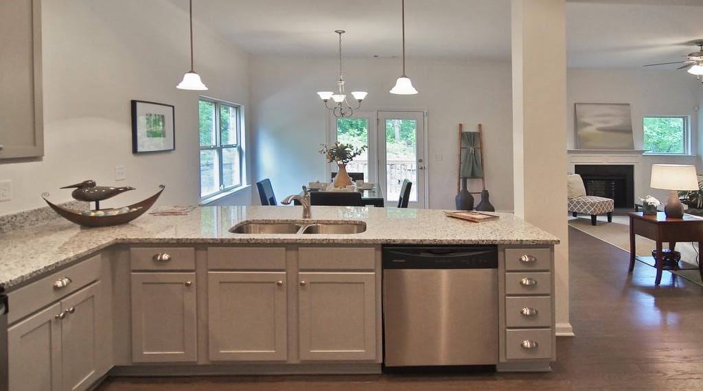 3 bedroom, 1,950 sq ft townhouse sold at 1978 Newfort Drive E5, Atlanta, GA 30318