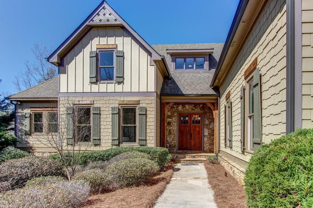 5565 Chestatee Landing Drive, Gainesville, GA 30506 — most recent listing photo