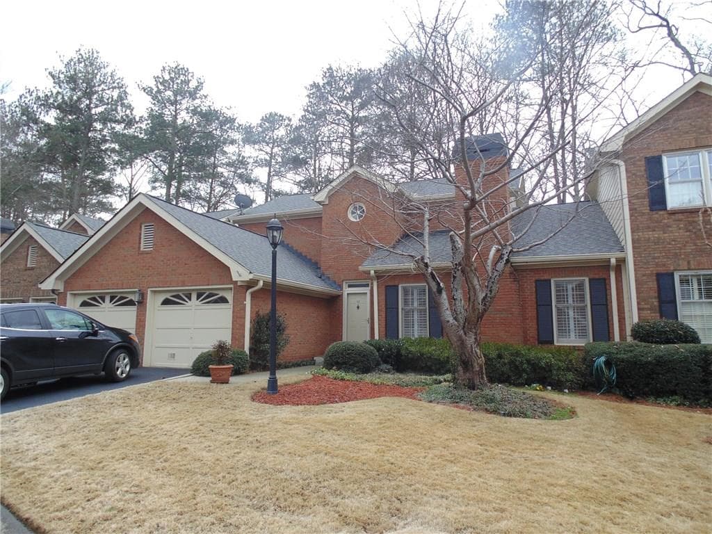 10 Pointe Terrace, Atlanta, GA 30339 — most recent listing photo